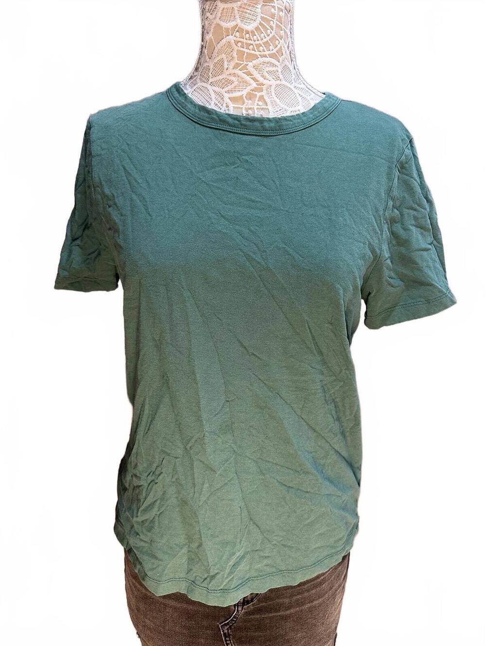 Universal Thread Classic Green Basic Crew Neck T Shirt